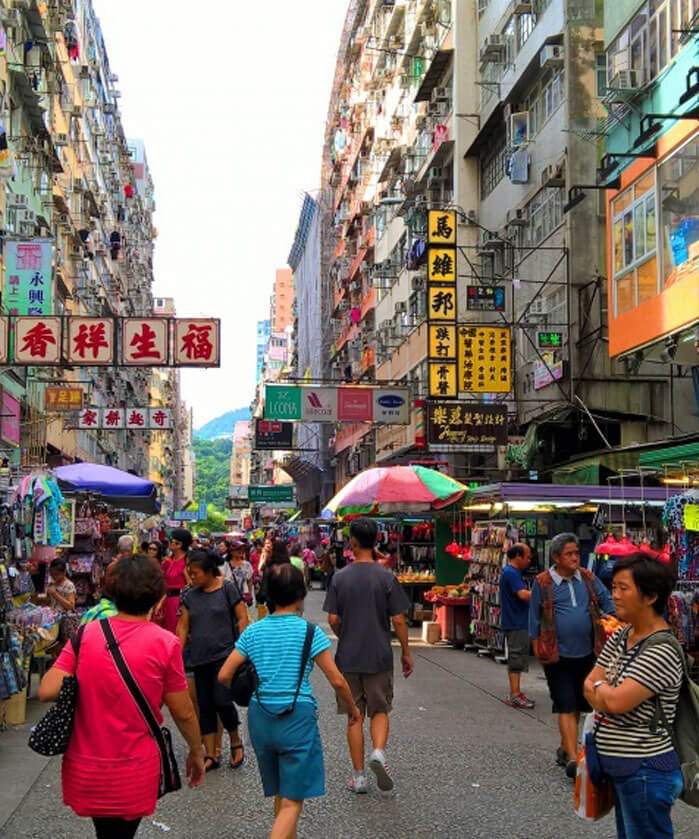 Fa Yuen Street Bazaar in Hong Kong