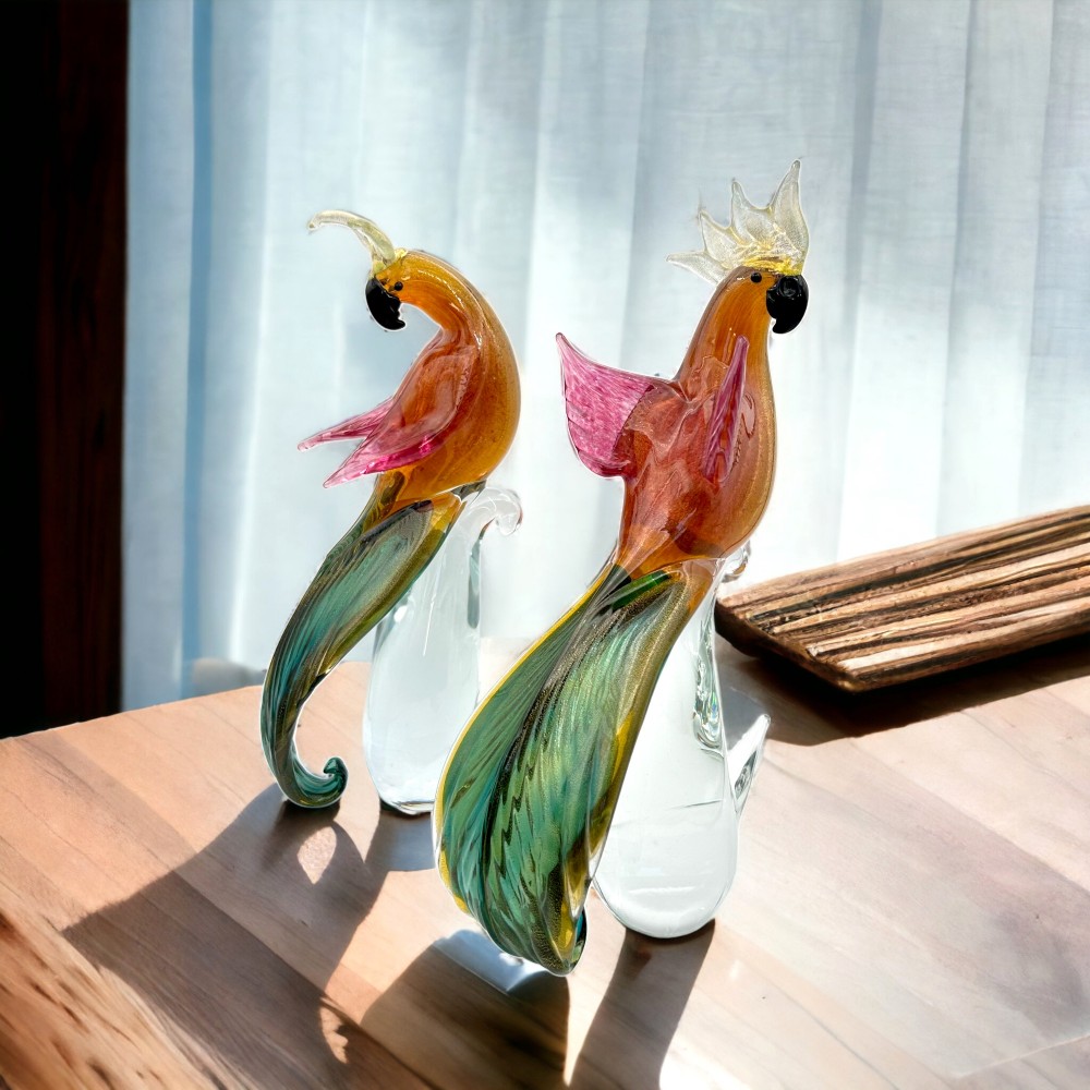 BINTI - Pair of Cockatoo Parrots decorated with GOLD Contemporary statue in Murano glass